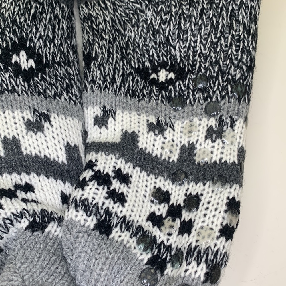 Fuzzy socks! - Picture 3 of 3